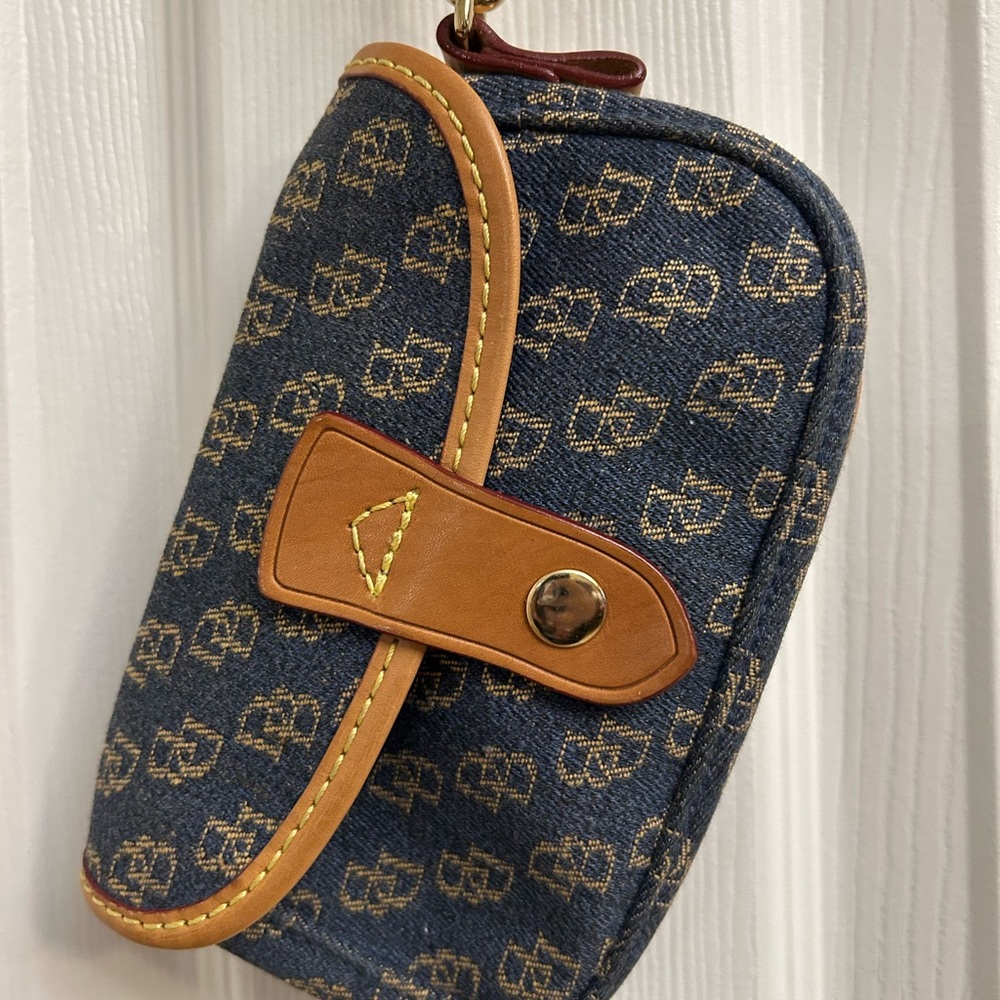 Dooney & Bourke Denim Wristlet with Honey Leather trim - Picture 2 of 6